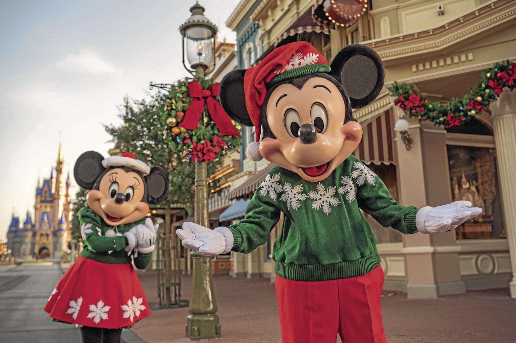 US-NEWS-EMPEZÓ-LA-NAVIDAD-EN-WALT-1-OS.jpg